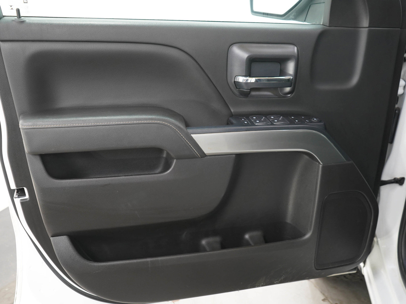 Used 2019 Chevrolet Silverado 1500 LT AWD/4WD image 20
