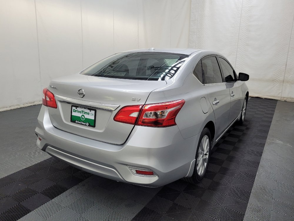 Used 2019 Nissan Sentra SV FWD image 9