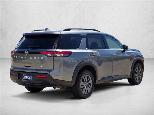 Used 2024 Nissan Pathfinder SV FWD image 5
