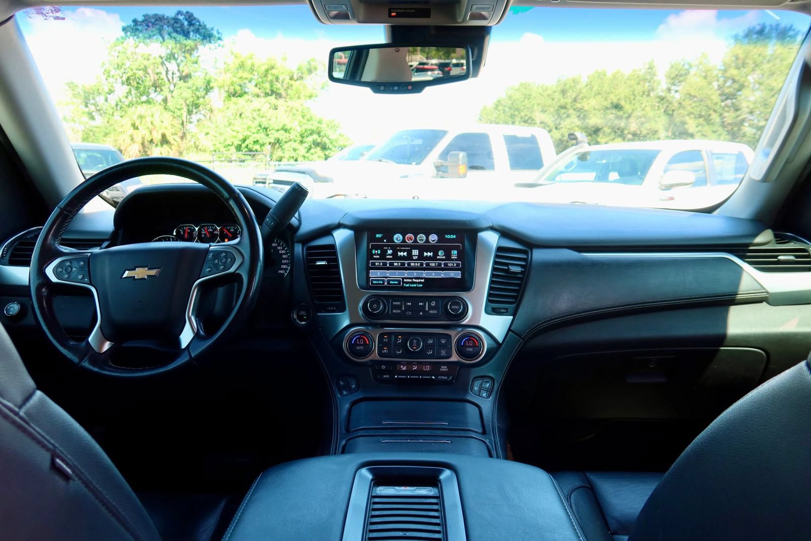 Used 2019 Chevrolet Tahoe Premier RWD image 8