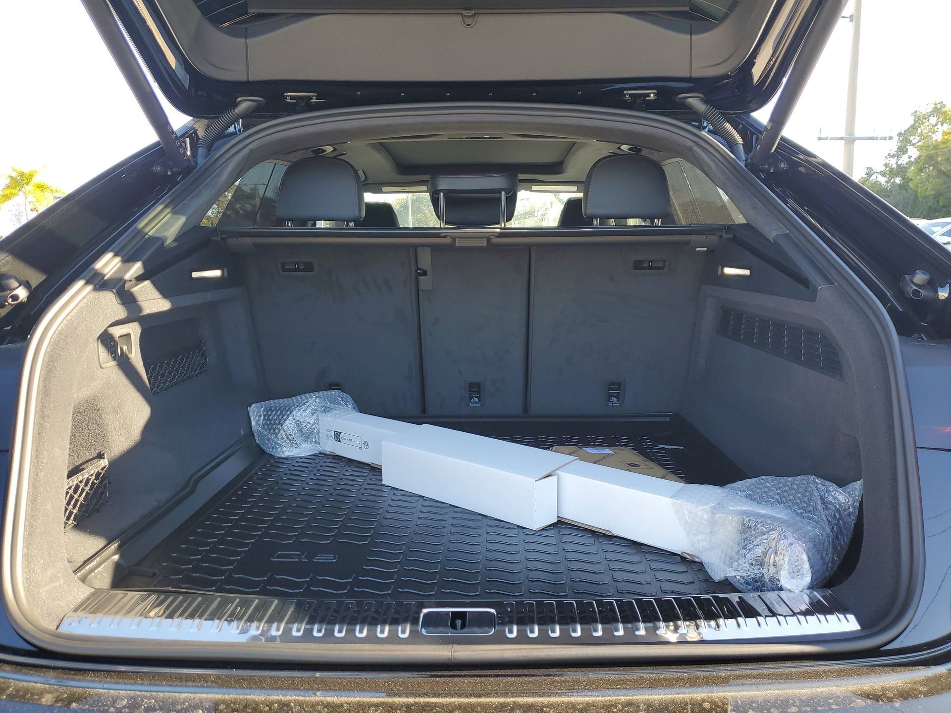 New 2026 Audi RS Q8 performance image 8