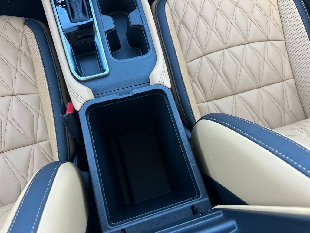 New 2025 Nissan Sentra SV w/ SV Premium Package image 27