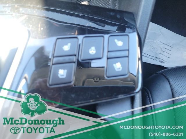 Used 2023 Kia Sportage SX image 19