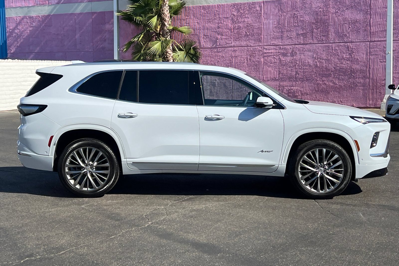 New 2026 Buick Enclave Avenir w/ Super Cruise Package FWD image 3