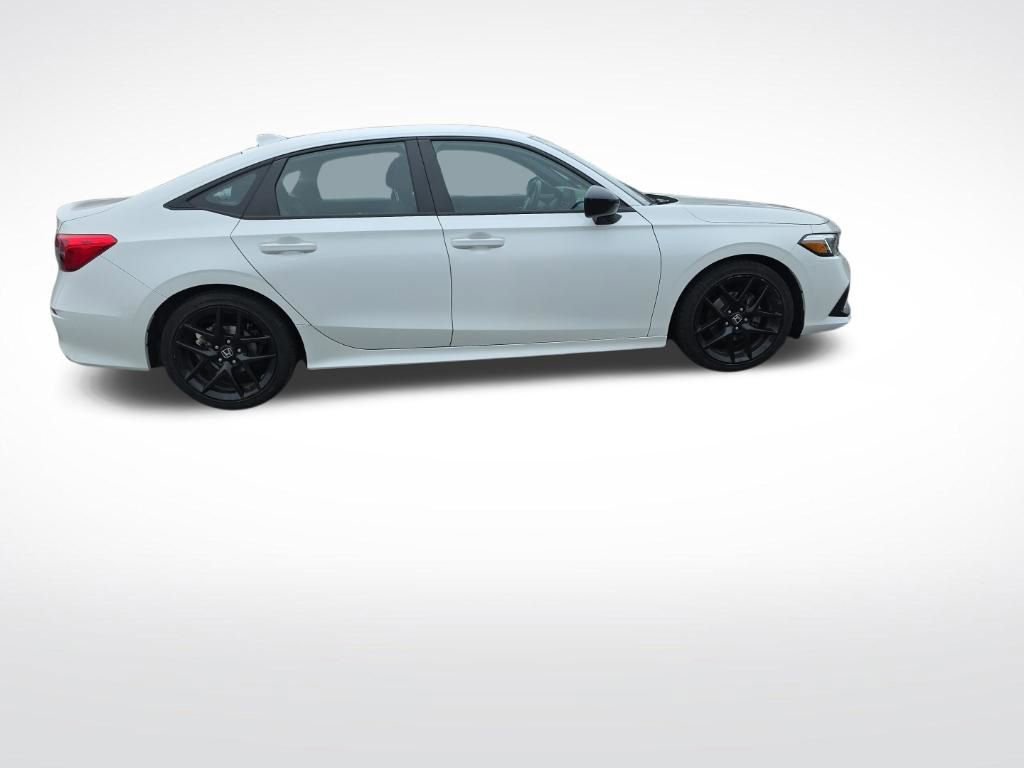 Used 2023 Honda Civic Sport image 8