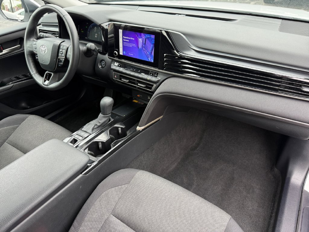 Certified 2025 Toyota Camry LE w/ Convenience Package AWD/4WD image 17