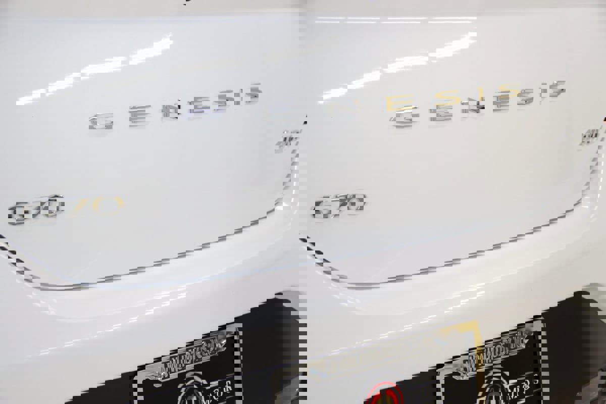 Used 2024 Genesis G70 2.5T image 64