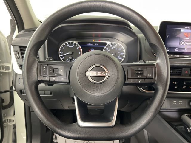 Used 2024 Nissan Rogue S image 20