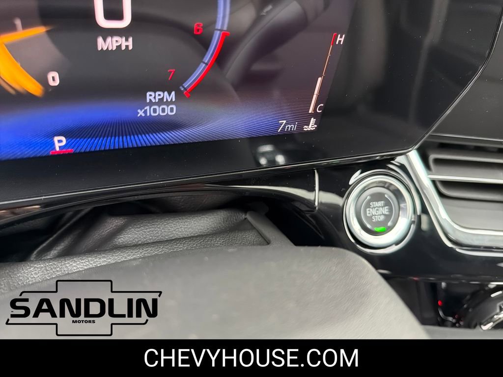 New 2026 Chevrolet Trax RS w/ Sunroof Package image 16