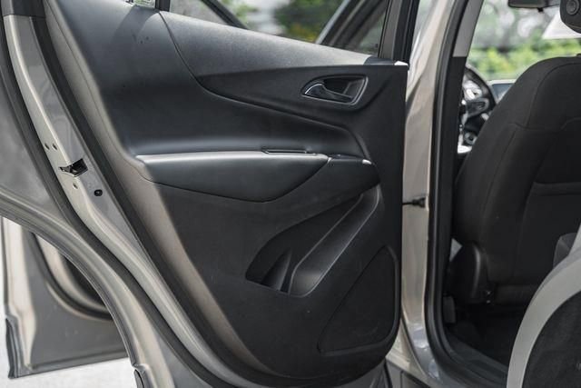 Used 2018 Chevrolet Equinox LT w/ Sun & Infotainment Package image 35