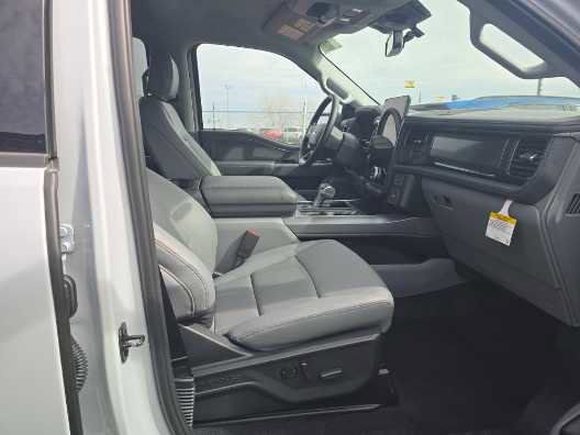 Used 2025 Ford F150 Lightning Flash image 11