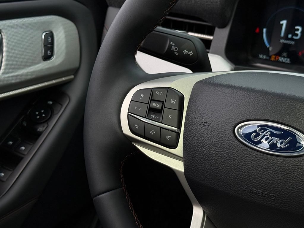 New 2027 Ford Explorer Active w/ Active Comfort Package AWD/4WD image 9