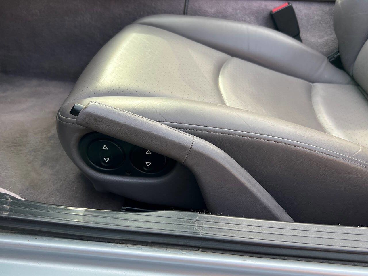 Used 1994 Porsche 968 Cabriolet RWD image 19