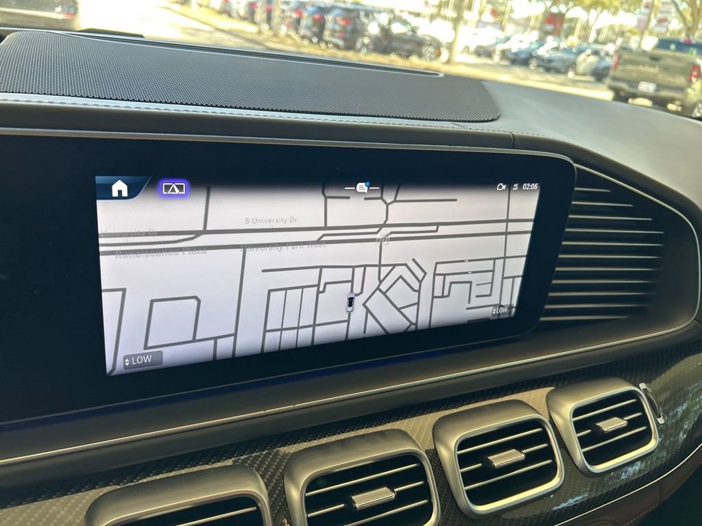 Used 2024 Mercedes-Benz GLS 63 AMG 4MATIC image 10