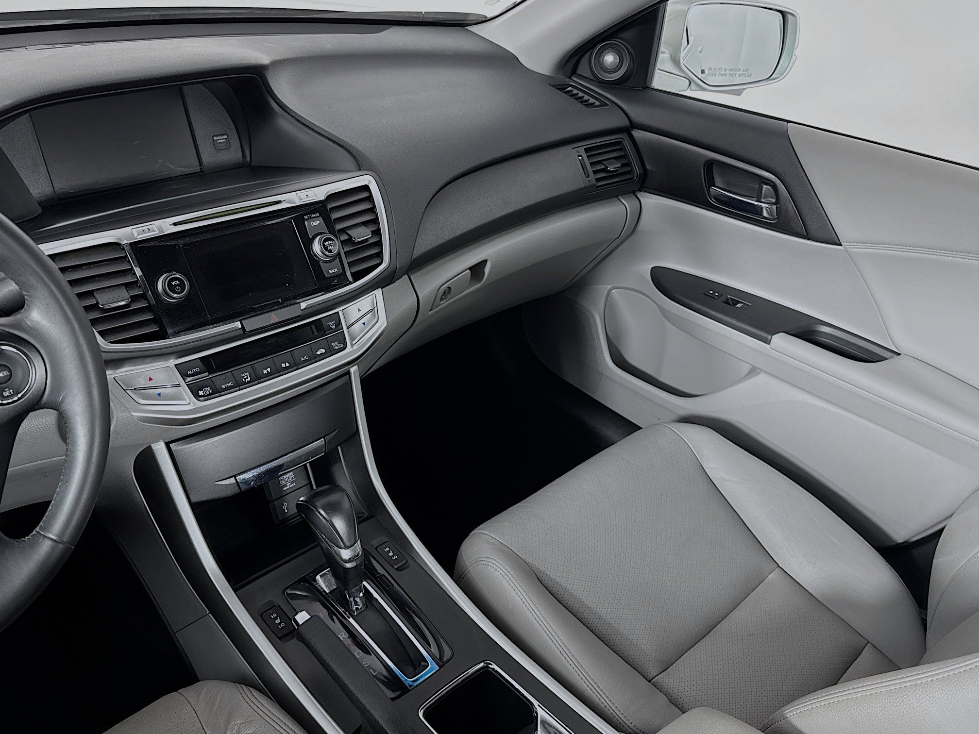 Used 2014 Honda Accord EX-L image 23