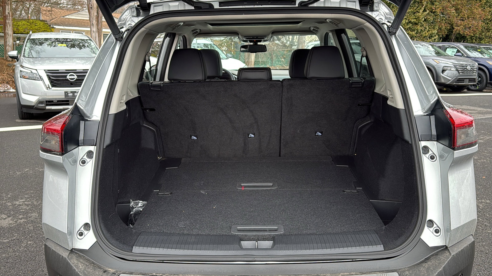 Certified 2022 Nissan Rogue SL w/ SL Premium Package image 26