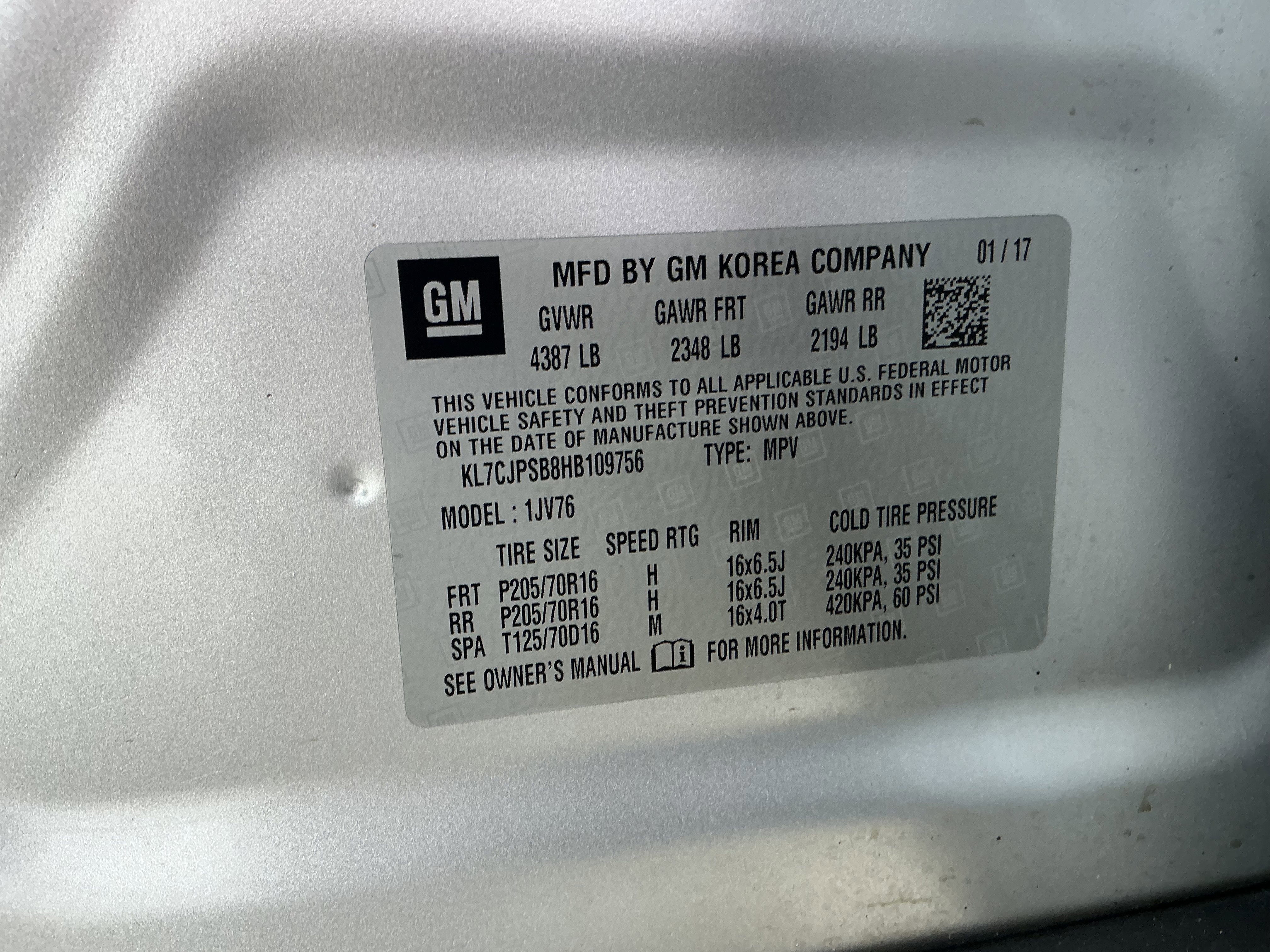 Used 2017 Chevrolet Trax LT w/ LT Convenience Package image 14