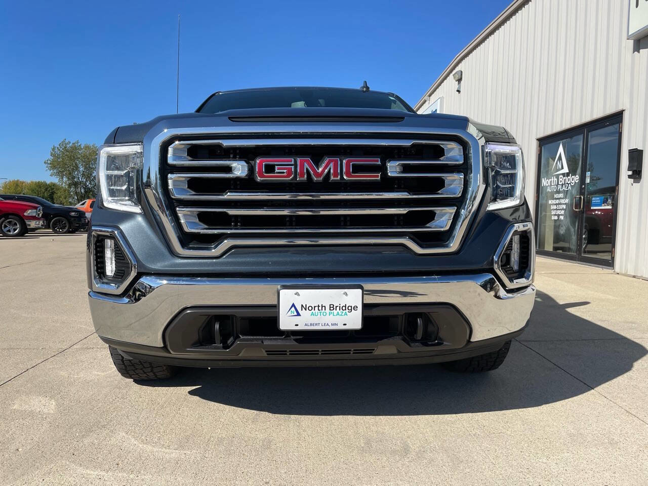 Used 2021 GMC Sierra 1500 SLT image 27