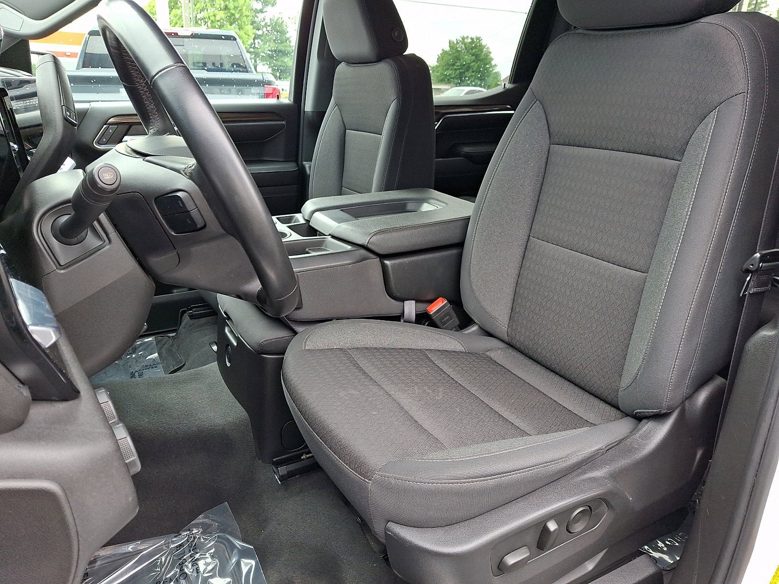 Used 2024 Chevrolet Silverado 1500 LT w/ Work Truck Package AWD/4WD image 12