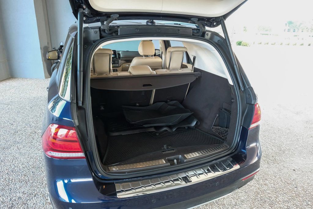 Used 2017 Mercedes-Benz GLE 43 AMG 4MATIC w/ Premium 2 Package image 61