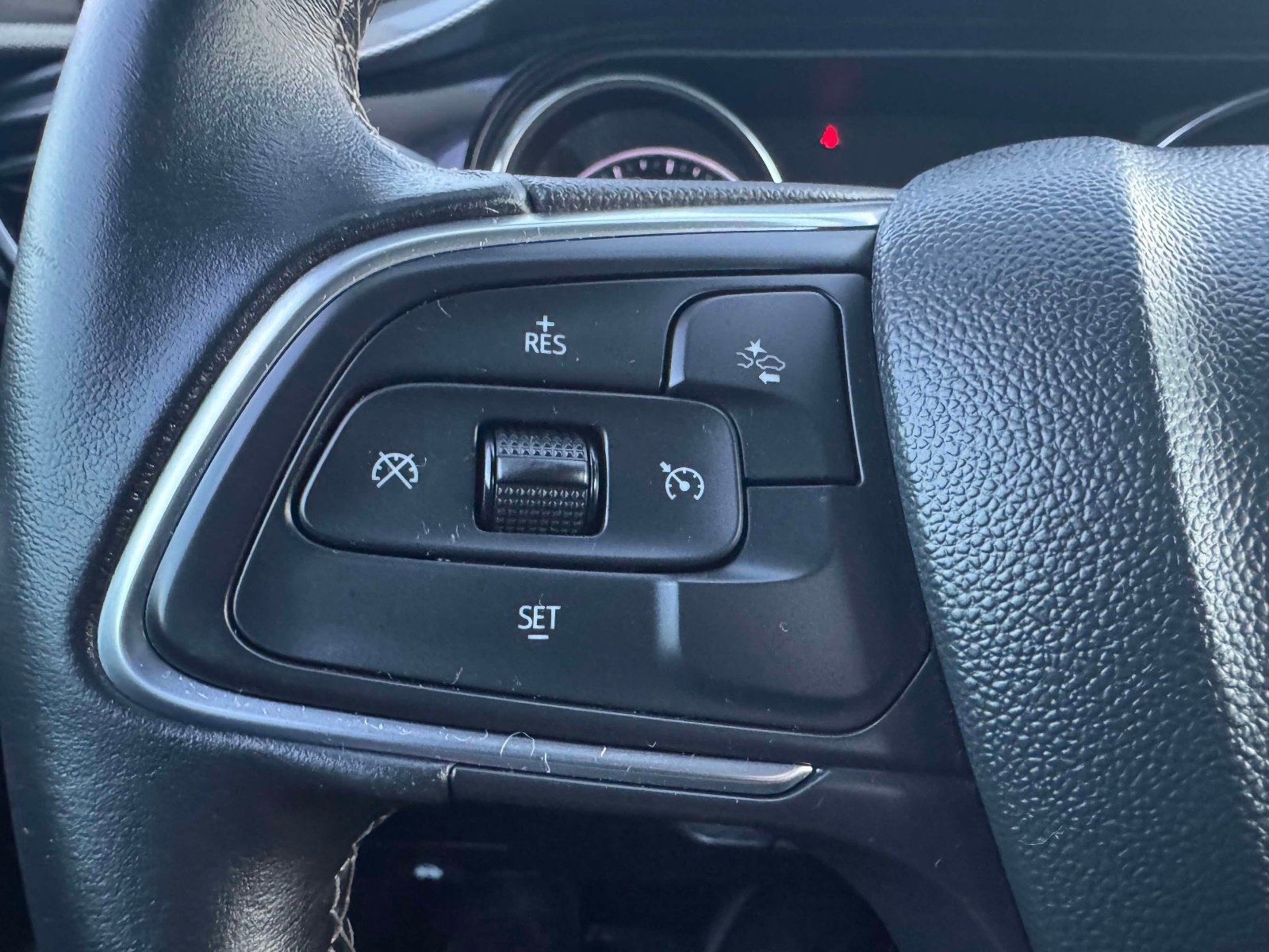 Used 2021 Buick Encore GX Preferred w/ Cold Weather Comfort Package image 29