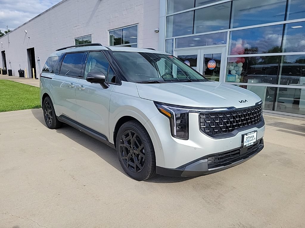 New 2026 Kia Carnival SX w/ SX Dark Edition Package