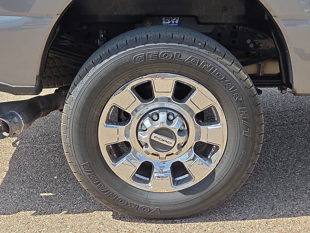 Used 2023 Ford F350 Lariat w/ Chrome Package AWD/4WD image 13