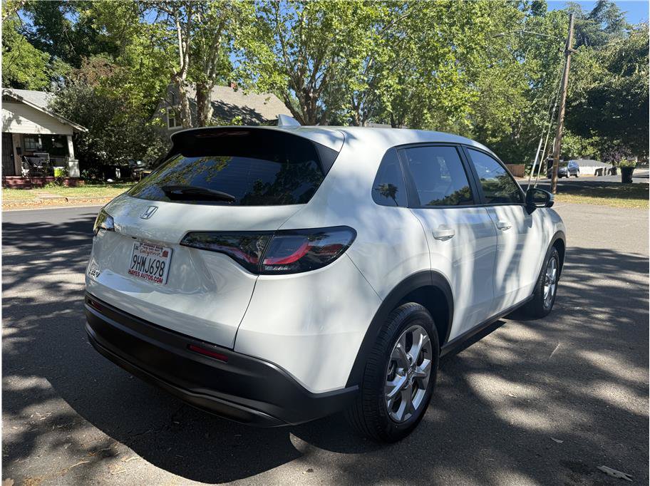 Used 2024 Honda HR-V LX image 7
