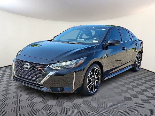 Certified 2025 Nissan Sentra SR image 3