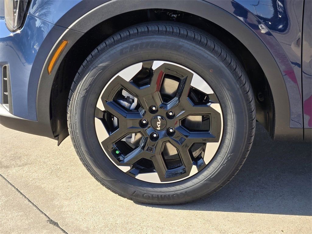 New 2026 Kia Sorento S image 8