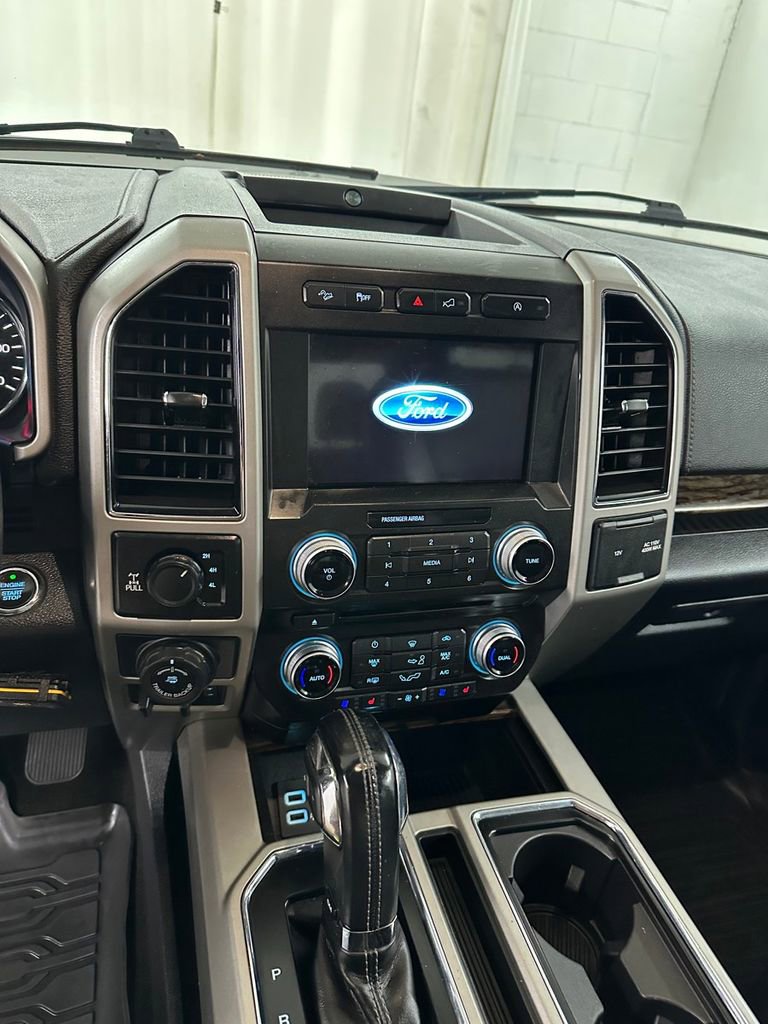 Used 2018 Ford F150 Lariat image 20