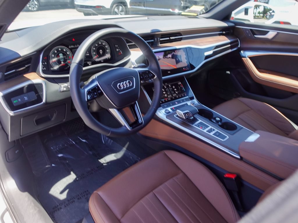 Used 2025 Audi A6 Premium Plus w/ Premium Plus Package AWD/4WD image 11