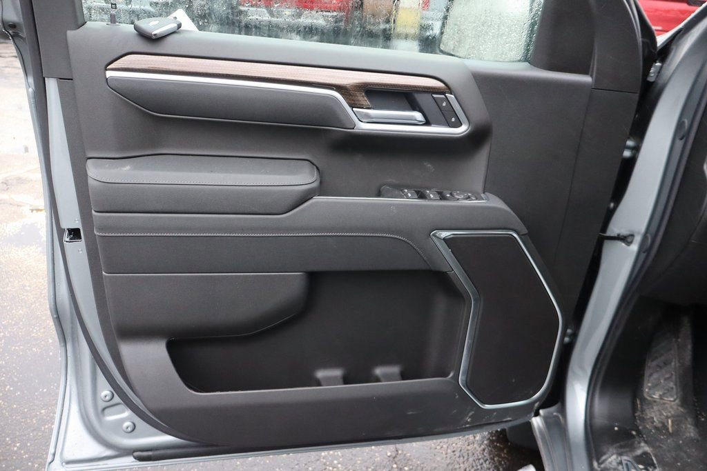 New 2026 Chevrolet Silverado 1500 LT w/ Safety Package image 4