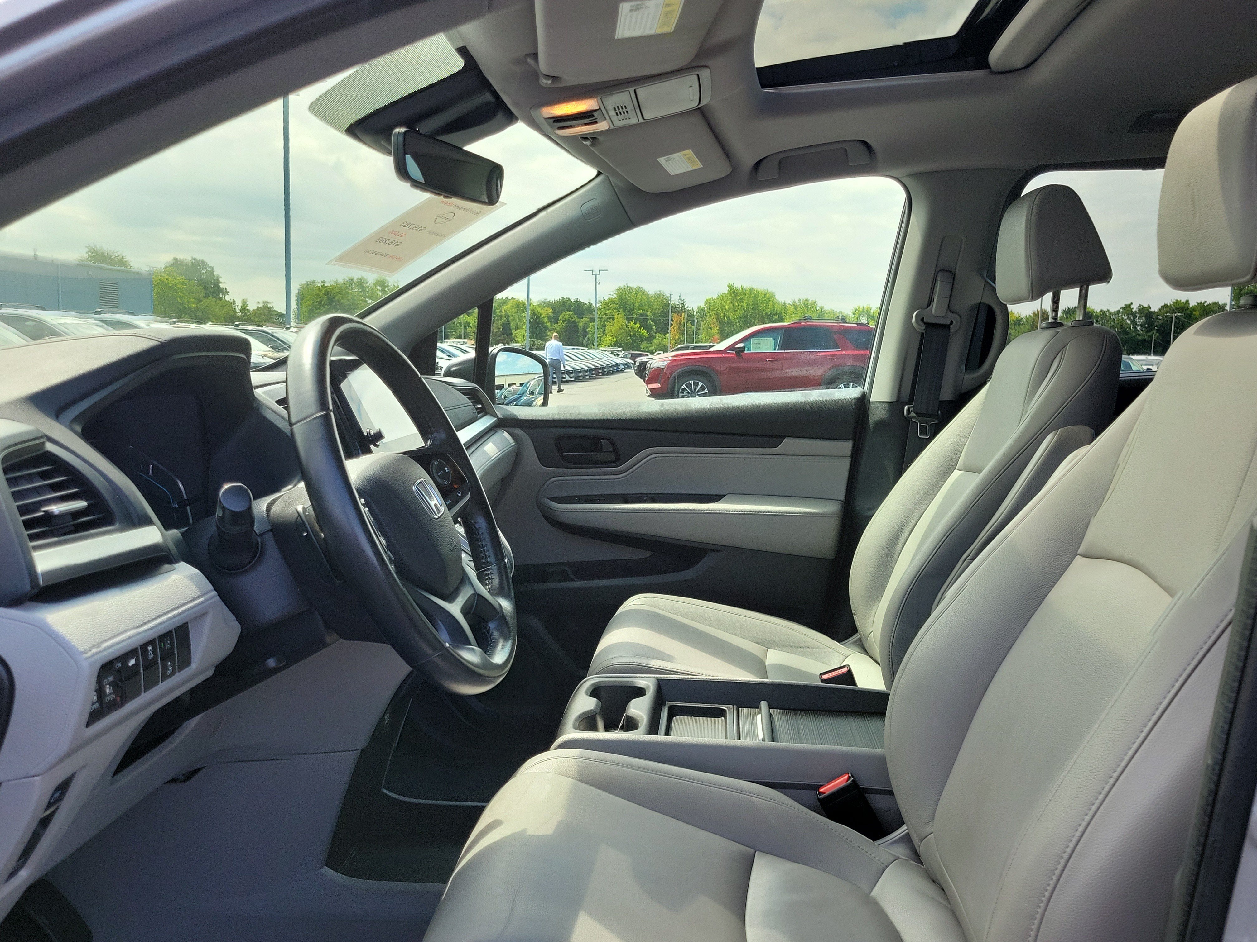 Used 2018 Honda Odyssey EX-L image 15