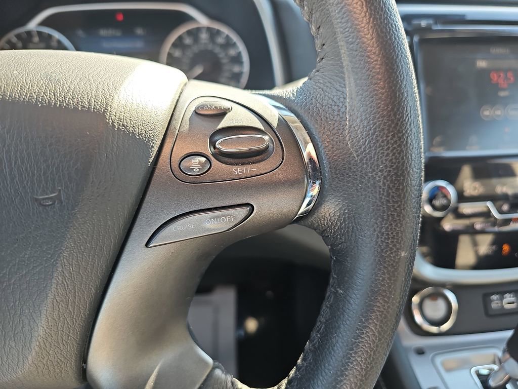 Used 2024 Nissan Murano SV w/ SV Midnight Edition Package image 22