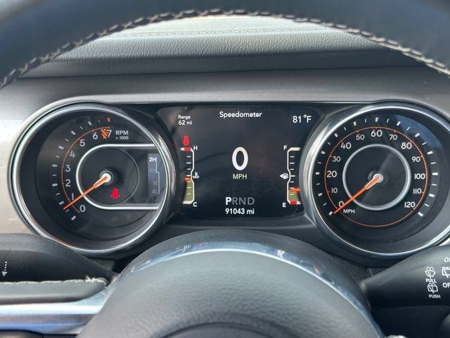 Used 2018 Jeep Wrangler Unlimited Sahara AWD/4WD image 29
