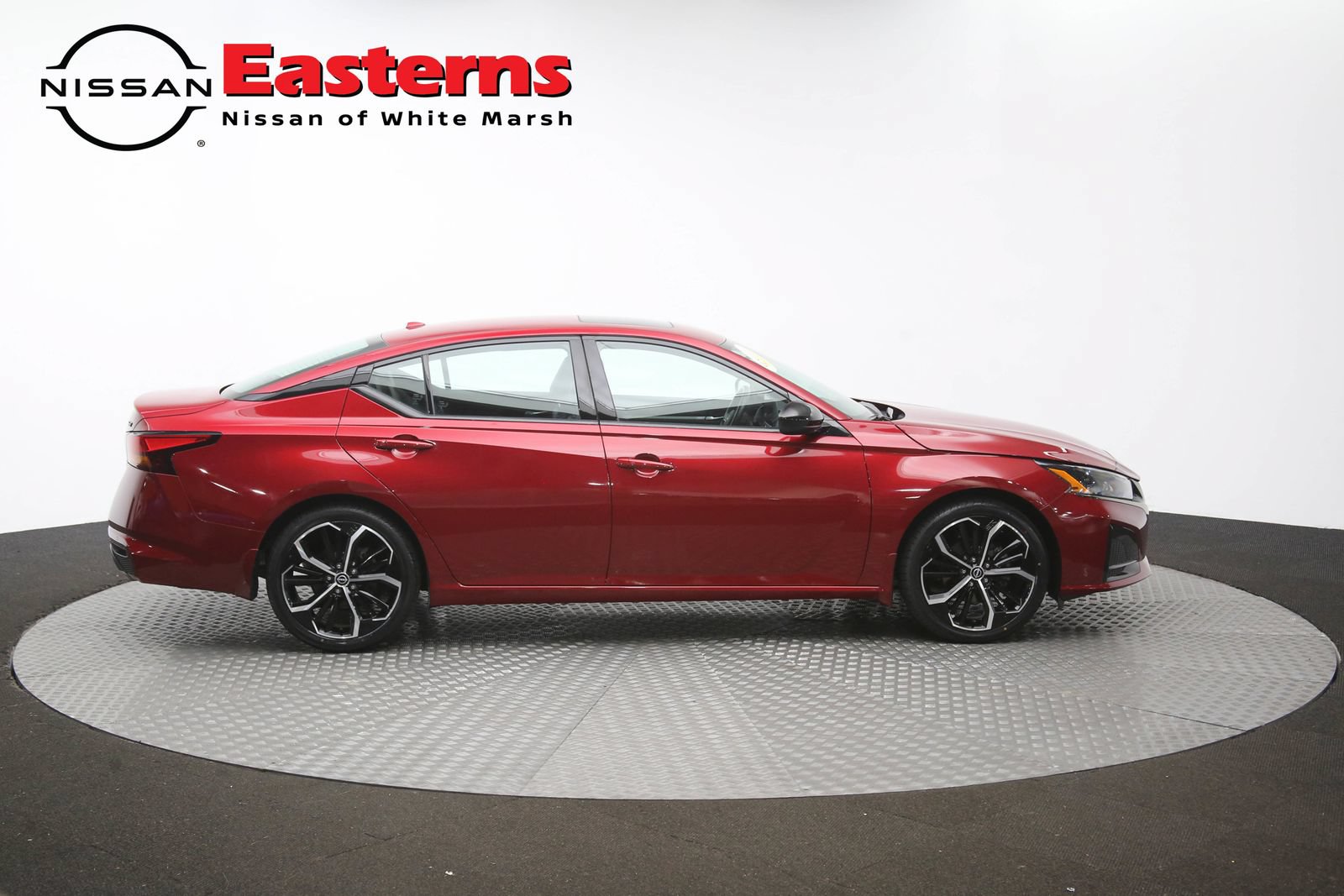 Used 2024 Nissan Altima 2.5 SR w/ SR Premium Package FWD image 44