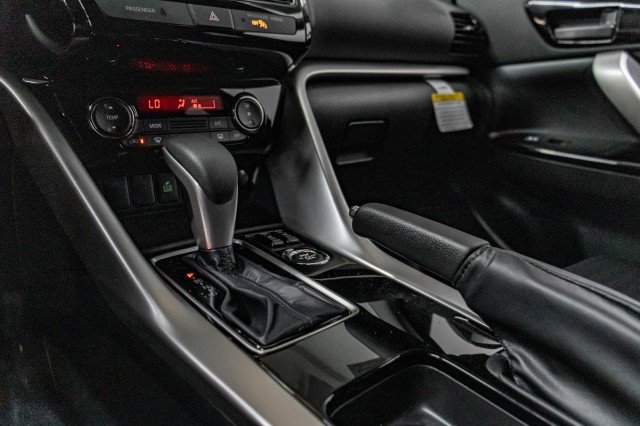 New 2025 Mitsubishi Eclipse Cross LE image 14