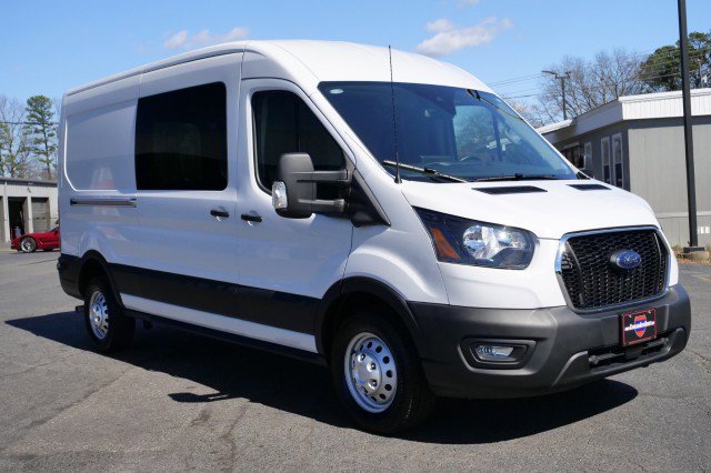 Used 2025 Ford Transit 250 148 Medium Roof Extended AWD image 4