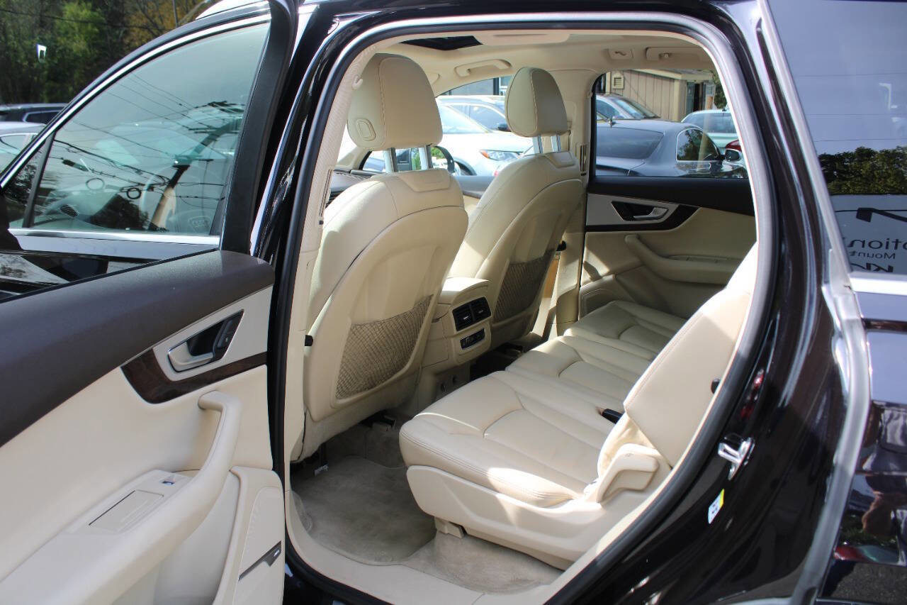 Used 2018 Audi Q7 2.0T Premium Plus w/ Premium Plus Package image 27