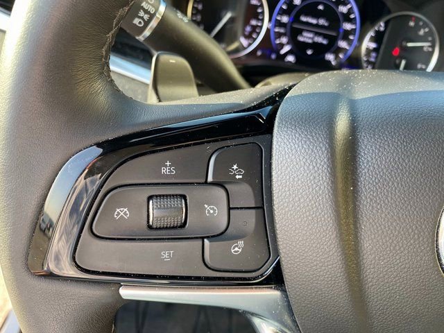 Used 2023 Buick Enclave Avenir w/ Avenir Technology Package image 31