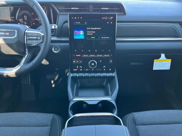 New 2026 GMC Terrain Elevation w/ Technology Package II FWD image 17