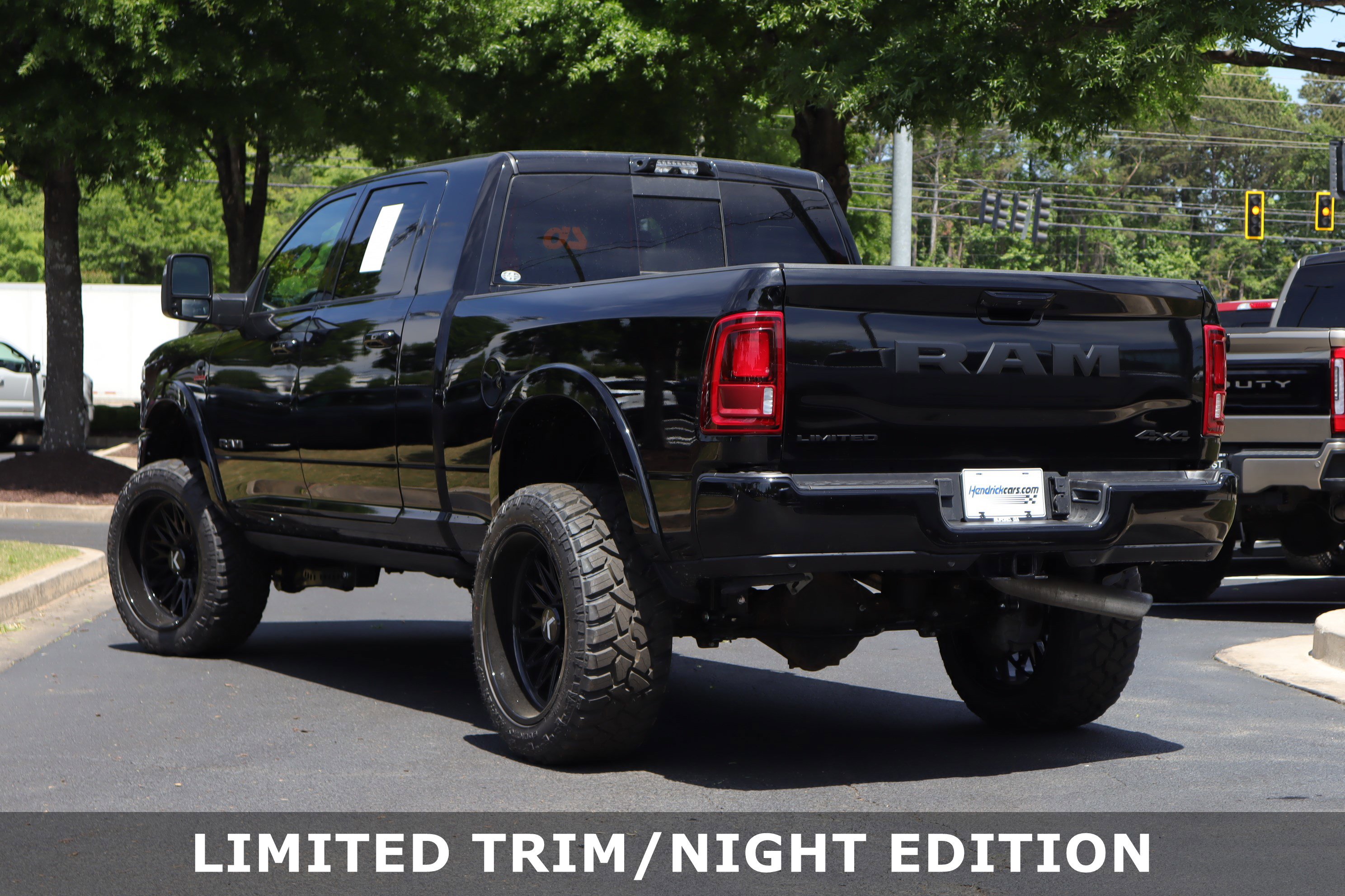 Used 2026 RAM 2500 Limited AWD/4WD image 5