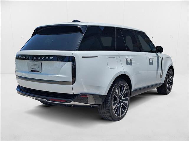 New 2025 Land Rover Range Rover SE image 2