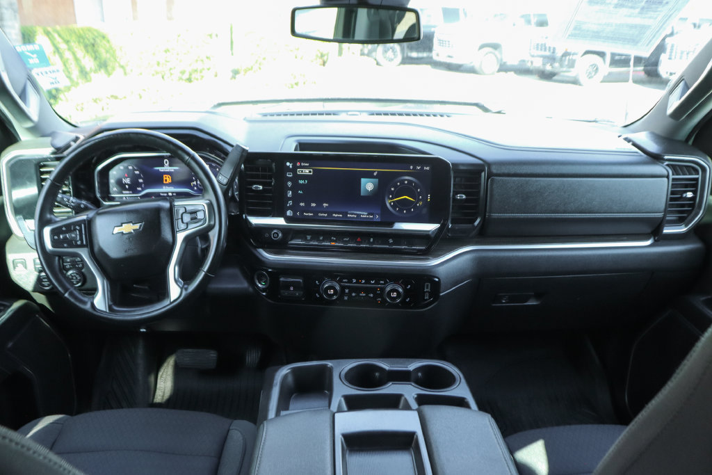 Used 2024 Chevrolet Silverado 2500 LT w/ All Star Edition AWD/4WD image 25