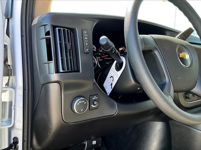 New 2026 Chevrolet Express 2500 RWD image 25