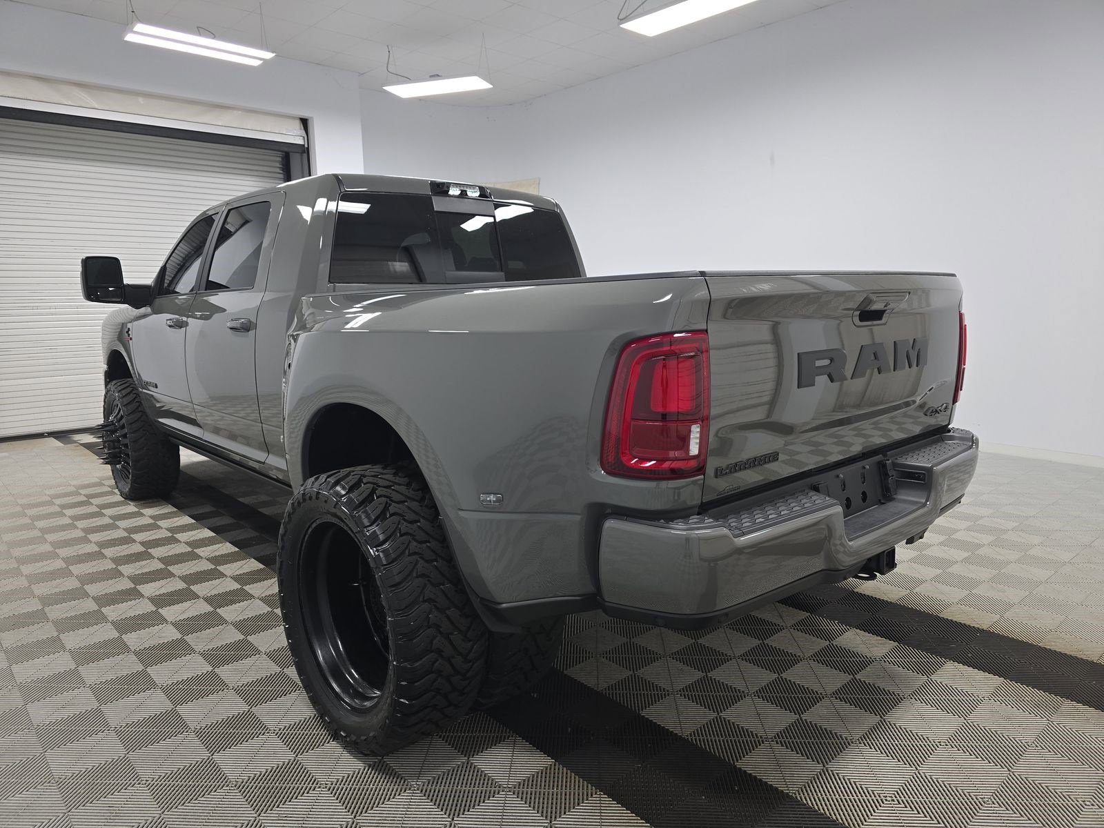 Used 2026 RAM 3500 Laramie image 7