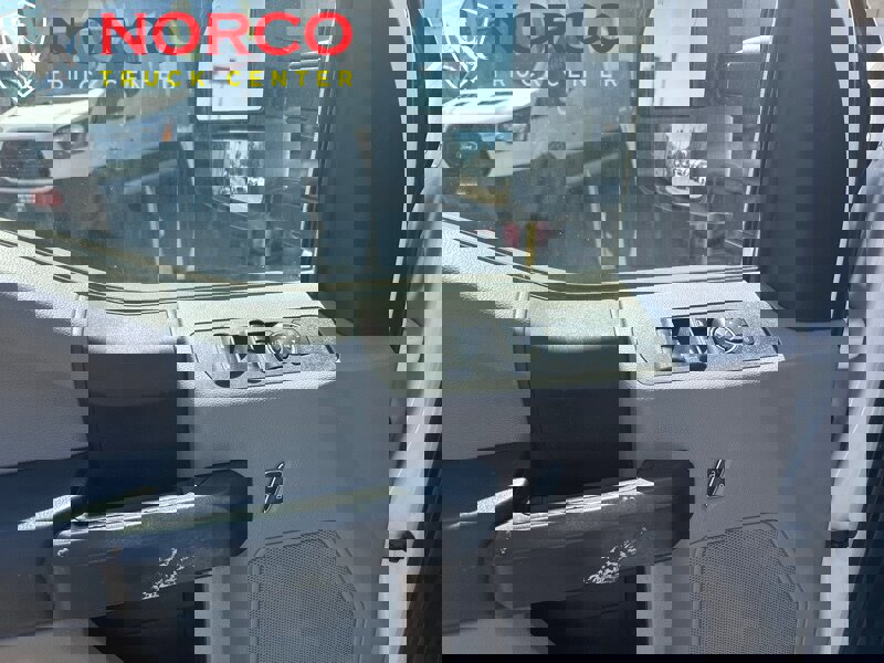 Used 2018 Ford F350 XL w/ Power Equipment Group image 16