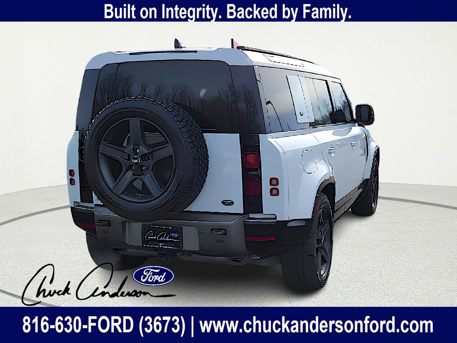 Used 2021 Land Rover Defender 110 X-Dynamic HSE image 6