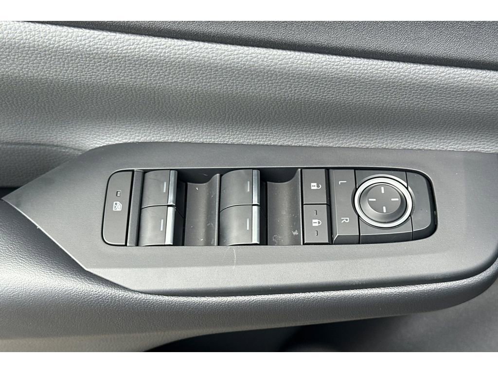 New 2026 Toyota Prius XLE image 12